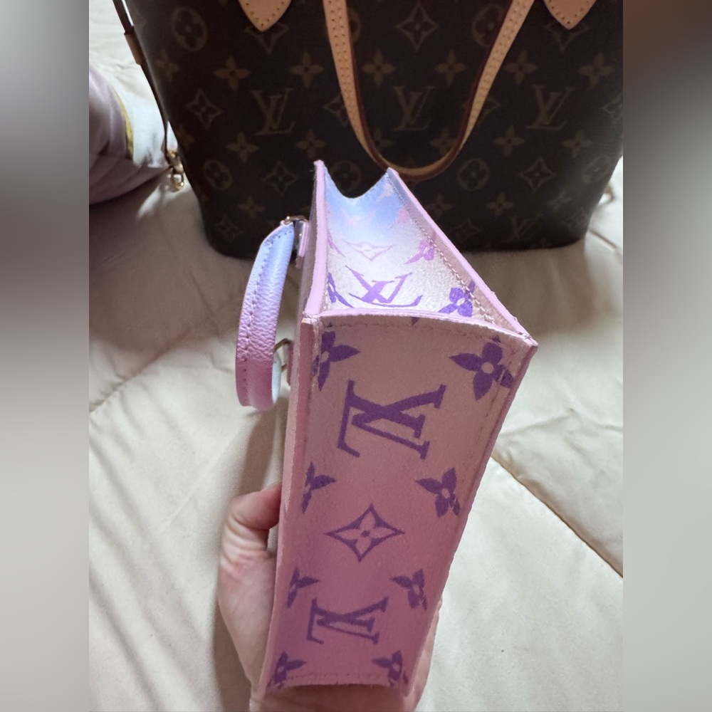💖Louis Vuitton Spring in the City Petit Sac Plat💖 - Picture 7 of 11